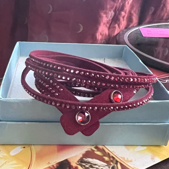 Touchstone Crystal Wrap Bracelet - Picture 2 of 2